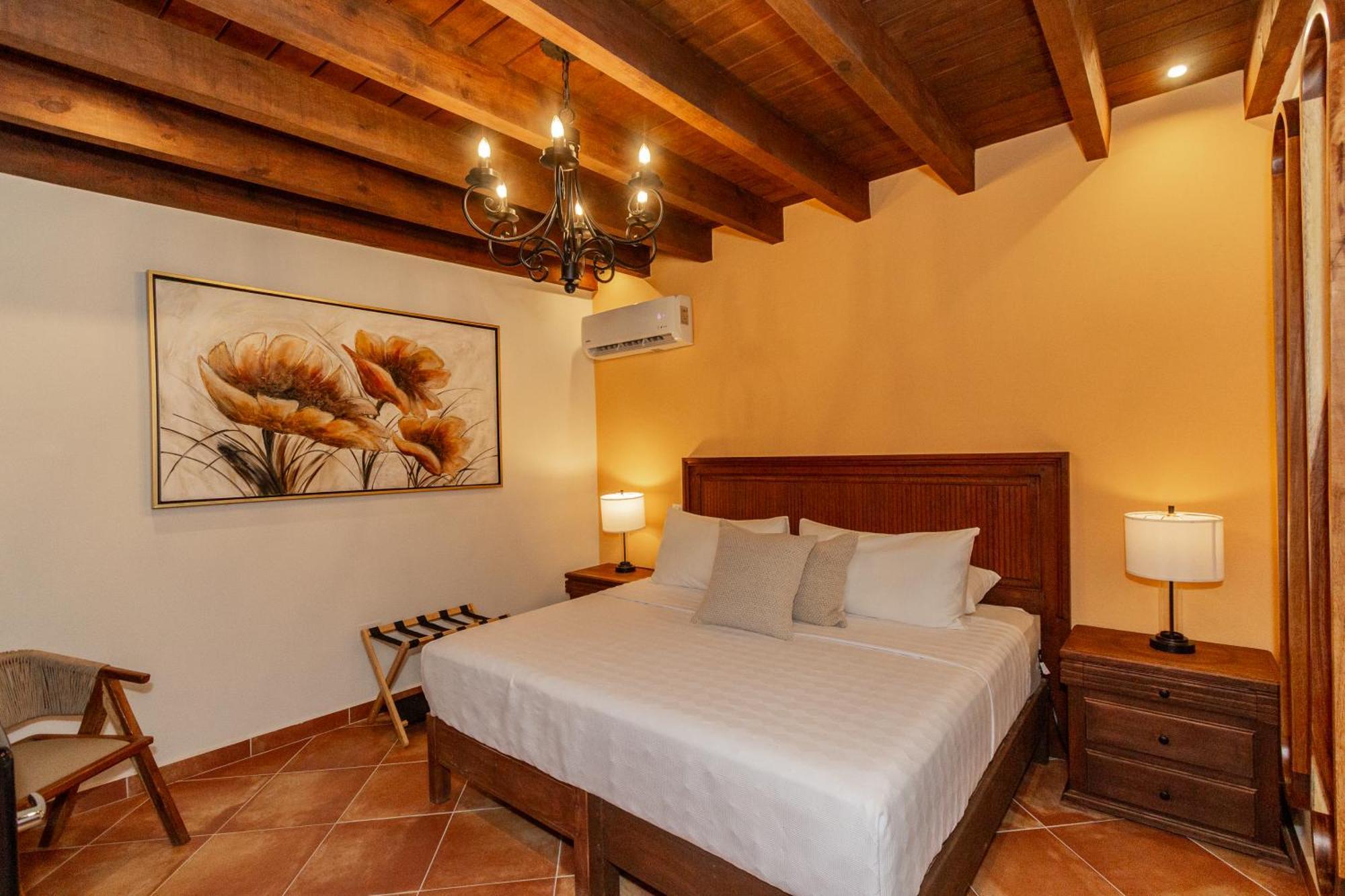 Five Queens Boutique Hotel Сан Мигел де Аленде Екстериор снимка