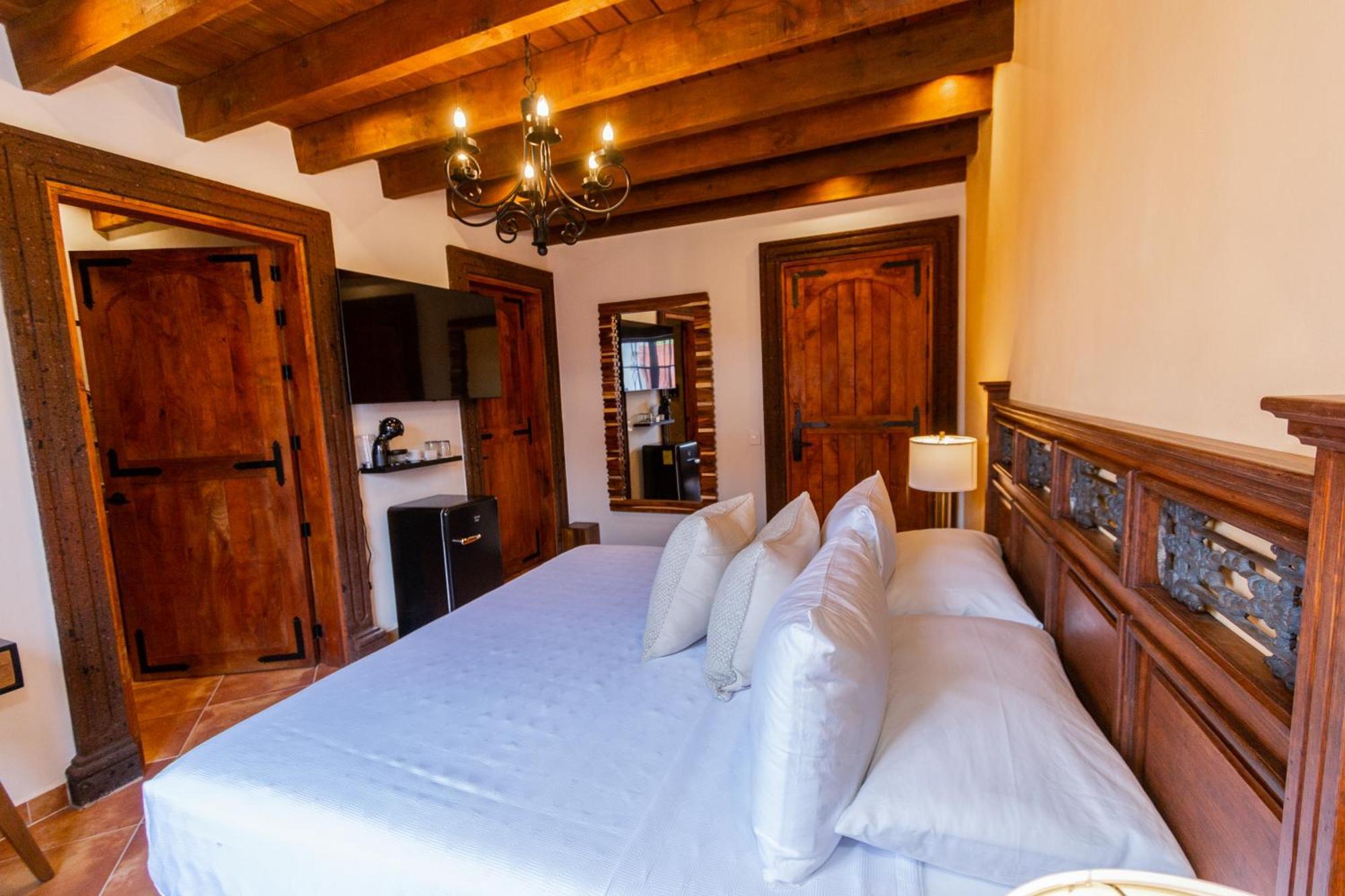 Five Queens Boutique Hotel Сан Мигел де Аленде Екстериор снимка